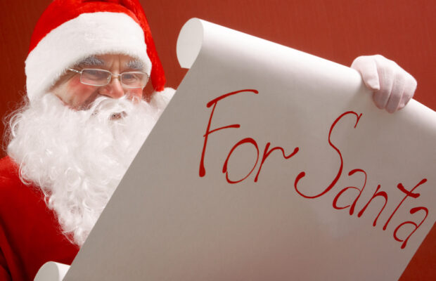 How much does Santa make? 🎅💰