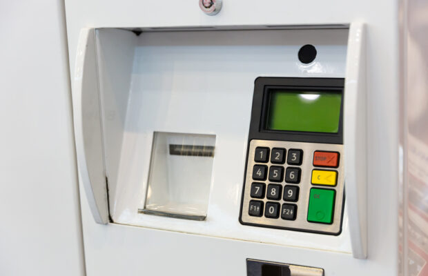 How to spot skimmers 💳