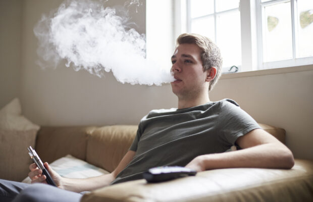 Bad habits that age you quicker