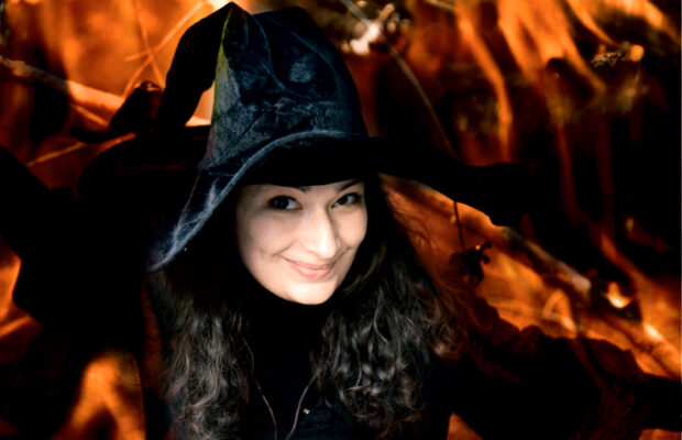 A guide to work Halloween costumes